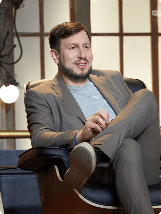 Portrait of Alex Torrenegra.